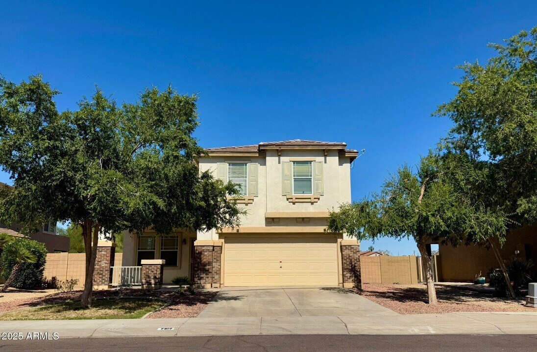 7207 N 69th Dr in Glendale, AZ - Building Photo