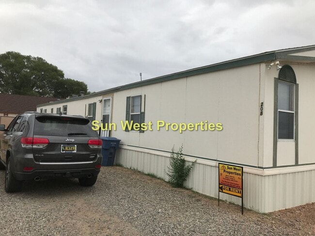 property at 208 Robinson Ave