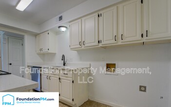 3814 Selden Cove in Memphis, TN - Building Photo - Building Photo