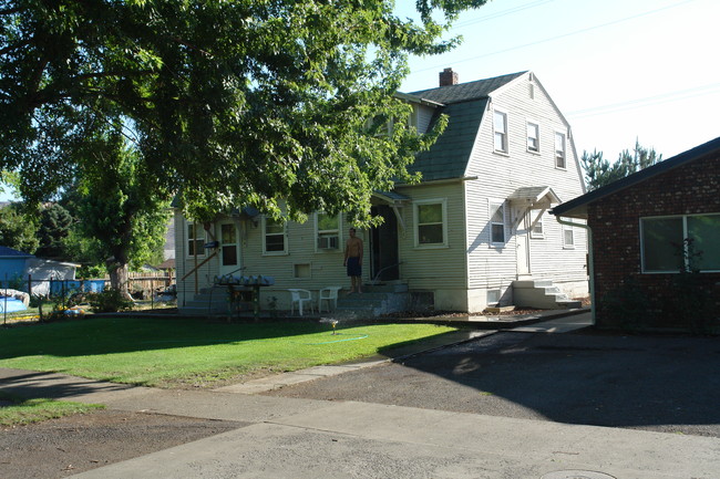 509 N 6th St in Yakima, WA - Building Photo - Building Photo