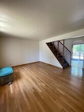 178 Pandolfi Ave in Secaucus, NJ - Foto de edificio - Building Photo