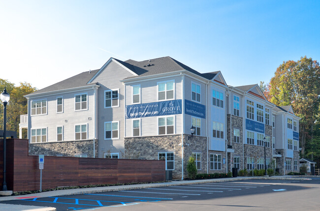 The Grove at Piscataway in Piscataway, NJ - Building Photo - Building Photo