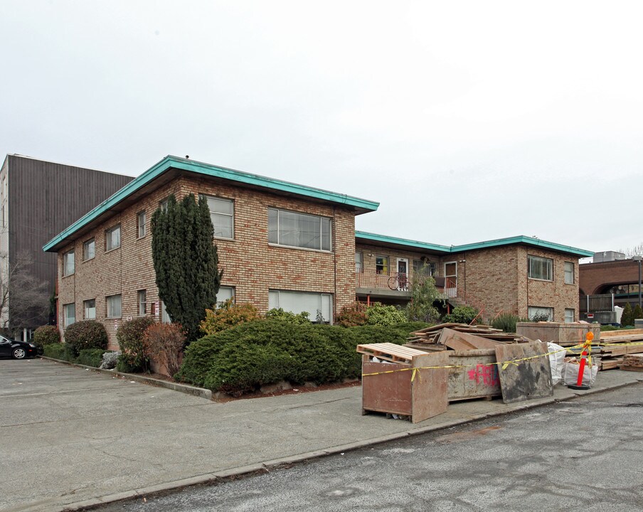 302 Harvard Ave in Seattle, WA - Foto de edificio