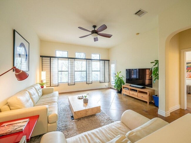 3609 Clawson Rd