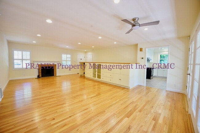 14 Carolina Ave in San Anselmo, CA - Building Photo - Building Photo