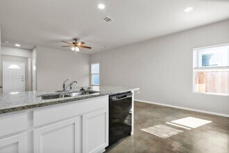 7827 Glasgow Dr in San Antonio, TX - Building Photo - Building Photo