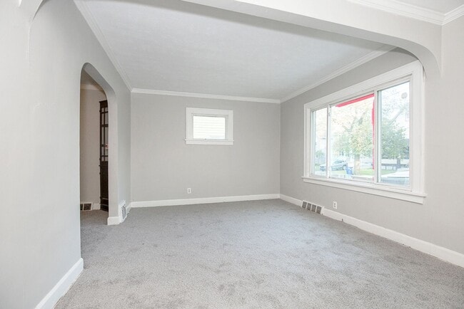 7610 Dearborn Ave in Cleveland, OH - Building Photo - Building Photo