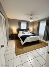 5256 Coronado Pkwy in Naples, FL - Building Photo - Building Photo