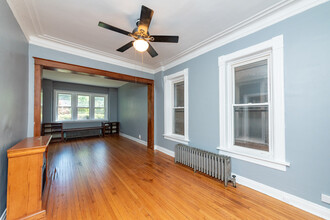 1344 N Oakley Blvd-Unit -1 in Chicago, IL - Foto de edificio - Building Photo