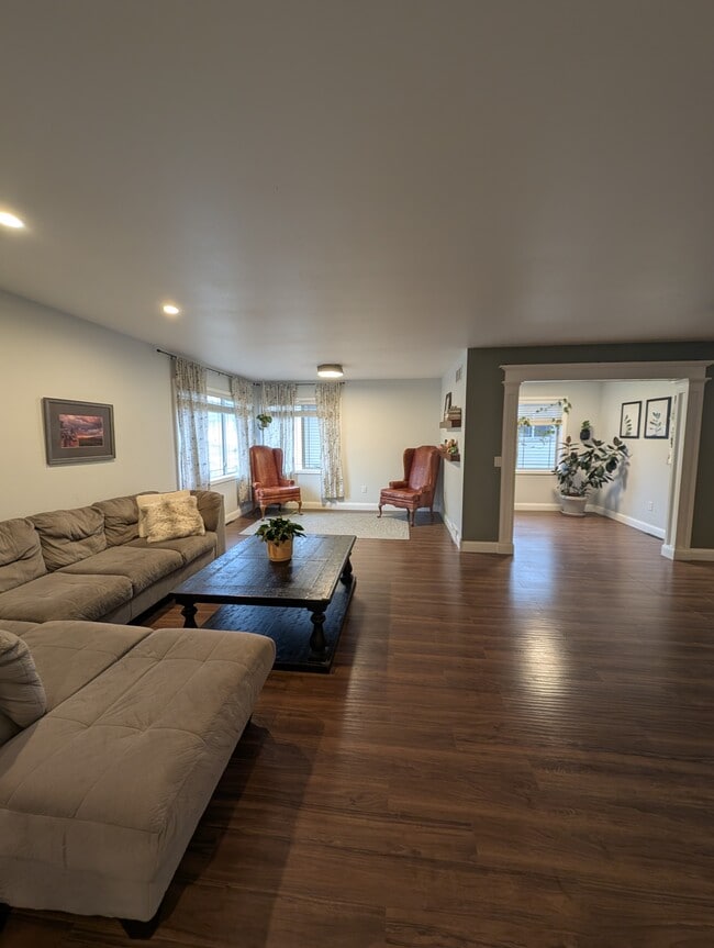 518 Lexington Dr in Oregon, WI - Building Photo - Building Photo