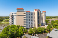 The Pointe Condominiums in Myrtle Beach, SC - Building Photo - Building Photo