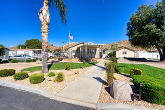 1700 S State St in Hemet, CA - Building Photo - Building Photo