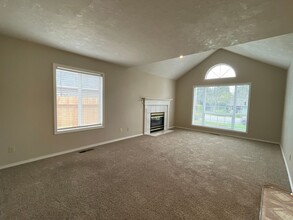 7349 O'Neil Rd in Keizer, OR - Building Photo - Building Photo