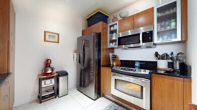2775 NE 187th St, Unit 6XX in Aventura, FL - Building Photo - Building Photo