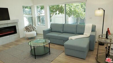 4524 Mammoth Ave in Los Angeles, CA - Building Photo - Building Photo