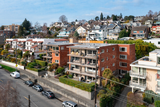 Apollo in Seattle, WA - Building Photo - Building Photo