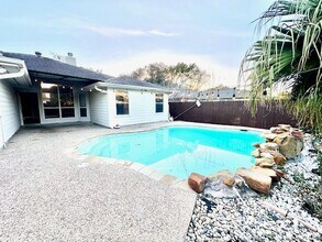 15318 Geral Ln in Houston, TX - Building Photo - Building Photo