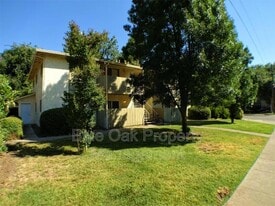 346 Hickory St in Chico, CA - Building Photo