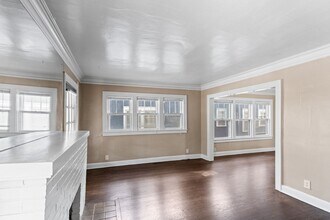 5303 Charlotte St in Kansas City, MO - Building Photo - Building Photo