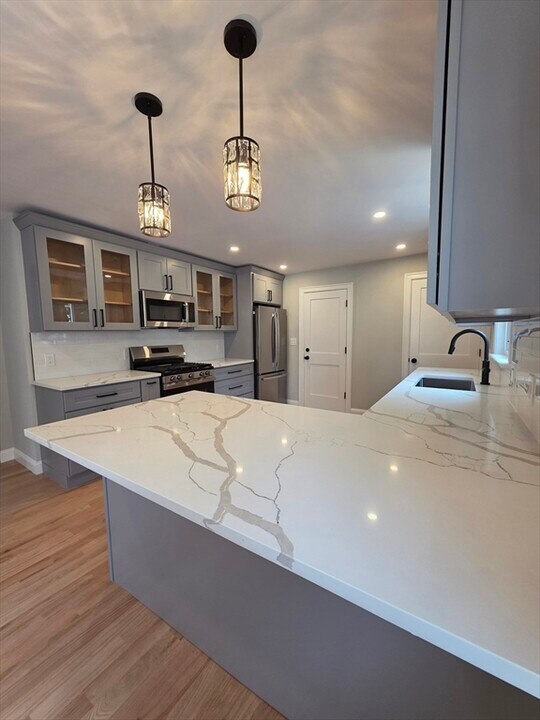 40 Lorna Rd in Boston, MA - Building Photo