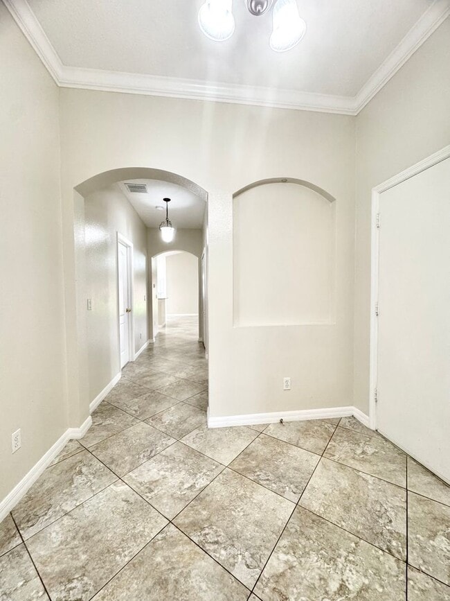 9886 Brodbeck Blvd in Orlando, FL - Building Photo - Building Photo