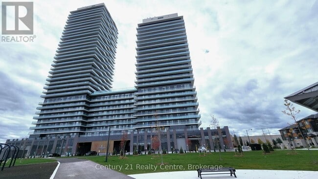 property at 15 Skyridge Dr