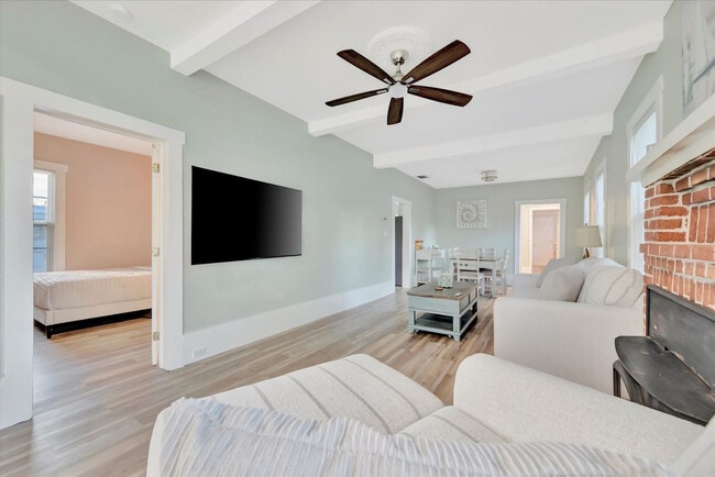 property at 207 6th St N