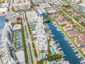 3029 NE 188th St, Unit 905 in Aventura, FL - Foto de edificio - Building Photo