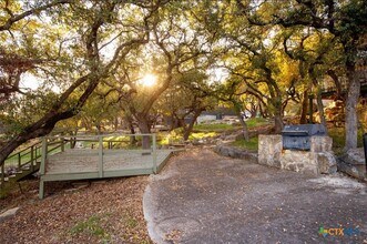 481 Lorne Rd in Canyon Lake, TX - Building Photo - Building Photo