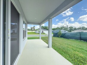 3402 Narrows Dr in Lakeland, FL - Building Photo - Building Photo