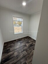 18 Abbott St in Waterville, ME - Building Photo - Building Photo