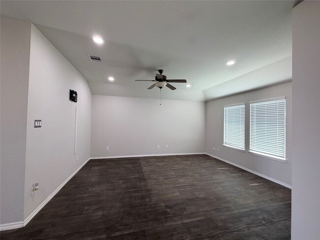 property at 21519 Victoria Harbor Dr