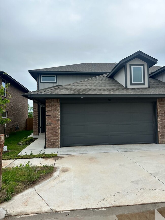 property at 3751 S Broadway Ave