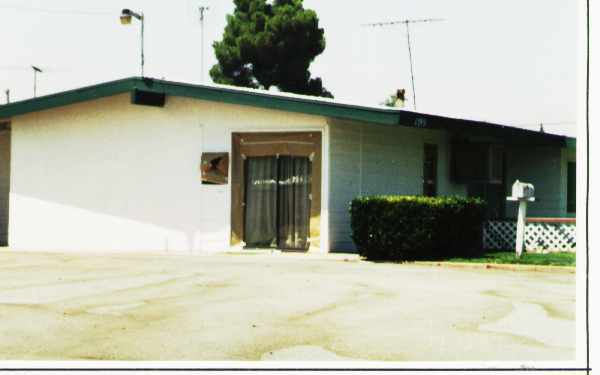 13931 Elsworth Ave in Moreno Valley, CA - Building Photo