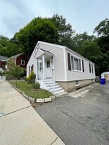 89 Glen Rock Ave in Malden, MA - Building Photo