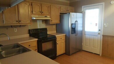 9299 Charly Hill Ln in Memphis, TN - Building Photo - Building Photo