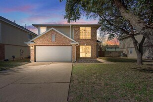 801 Black Isle Dr in Pflugerville, TX - Building Photo