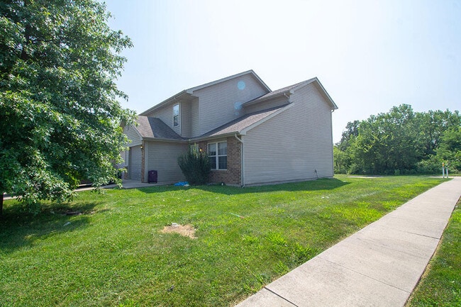 property at 5315 Currituck Ln