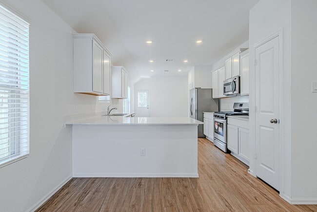 property at 6318 Astoria Pk Ln