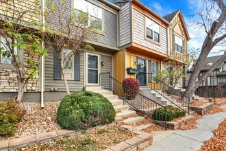 2635 E Nichols Cir in Centennial, CO - Building Photo - Building Photo