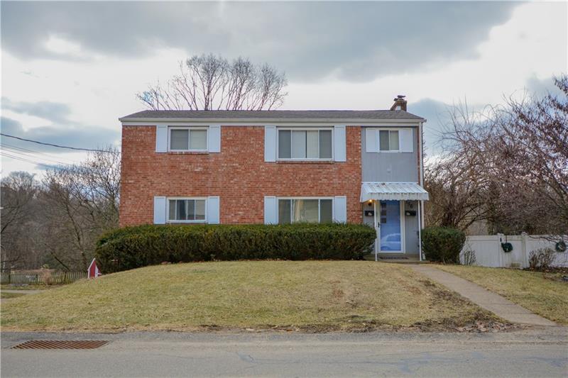 156 Connie Dr in Pittsburgh, PA - Building Photo