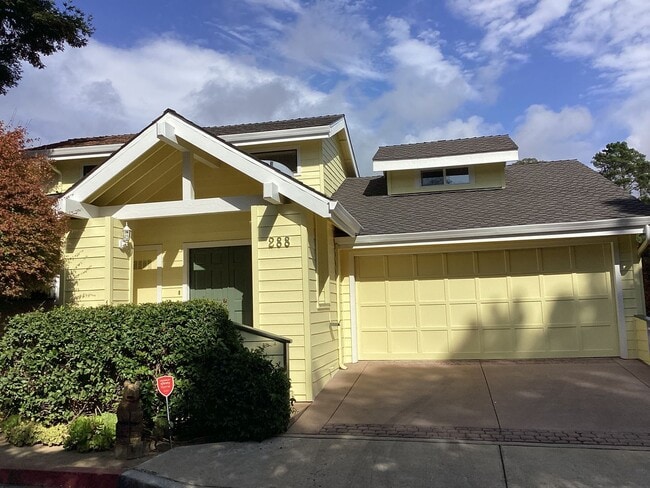 288 Dry Creek Rd in Aptos, CA - Building Photo - Building Photo