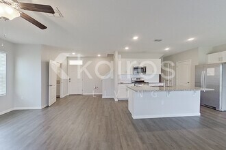 32161 Katelin Cir, Unit 13-1311 in Leesburg, FL - Building Photo - Building Photo