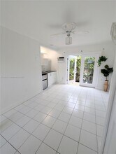 1004 N 16th Ave in Hollywood, FL - Building Photo - Building Photo
