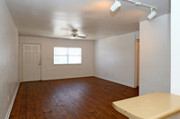 Hickory Hill Apartments in Tallahassee, FL - Foto de edificio - Interior Photo