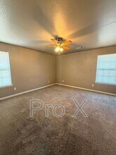 2016 S Highview Ave in Joplin, MO - Building Photo - Building Photo