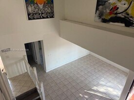 13338 SW 114th Ln in Miami, FL - Building Photo