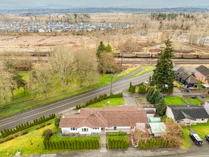 4701 S 3rd Ave, Unit 4701 - 2 in Everett, WA - Foto de edificio - Building Photo