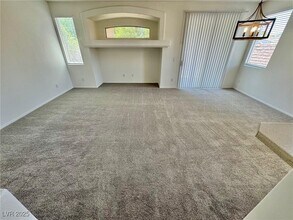 11097 Evvie Ln in Las Vegas, NV - Building Photo - Building Photo