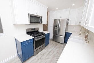1350 Callejon Cervantes in Chula Vista, CA - Building Photo - Building Photo